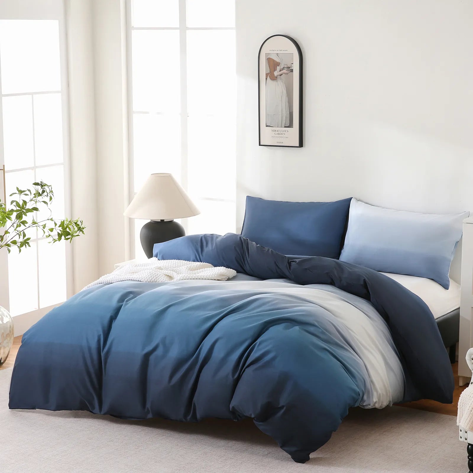 Minimalist Tone-on-Tone Ombre Set