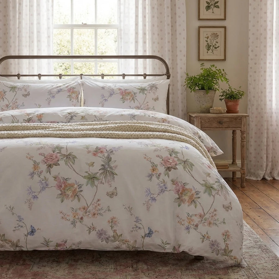 shabby chic wildflower bedding set with butterfly print and cream cotton fabric