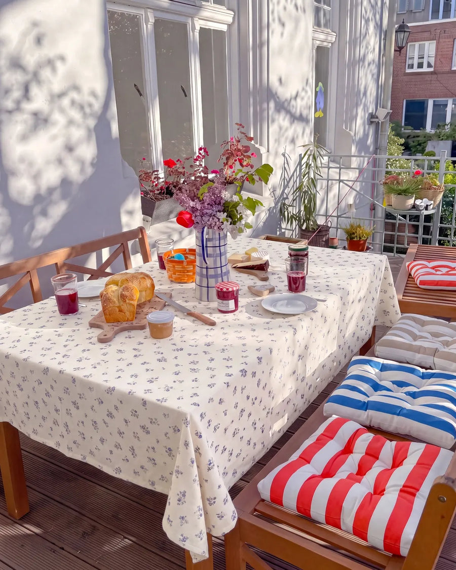 country breeze ditsy tablecloth outdoor dining table