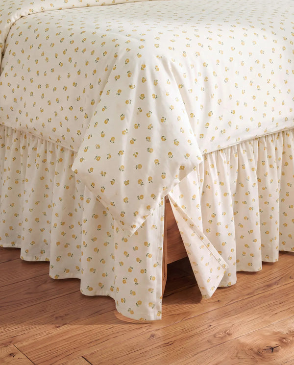 golden ditsy floral bed skirt split corner detail