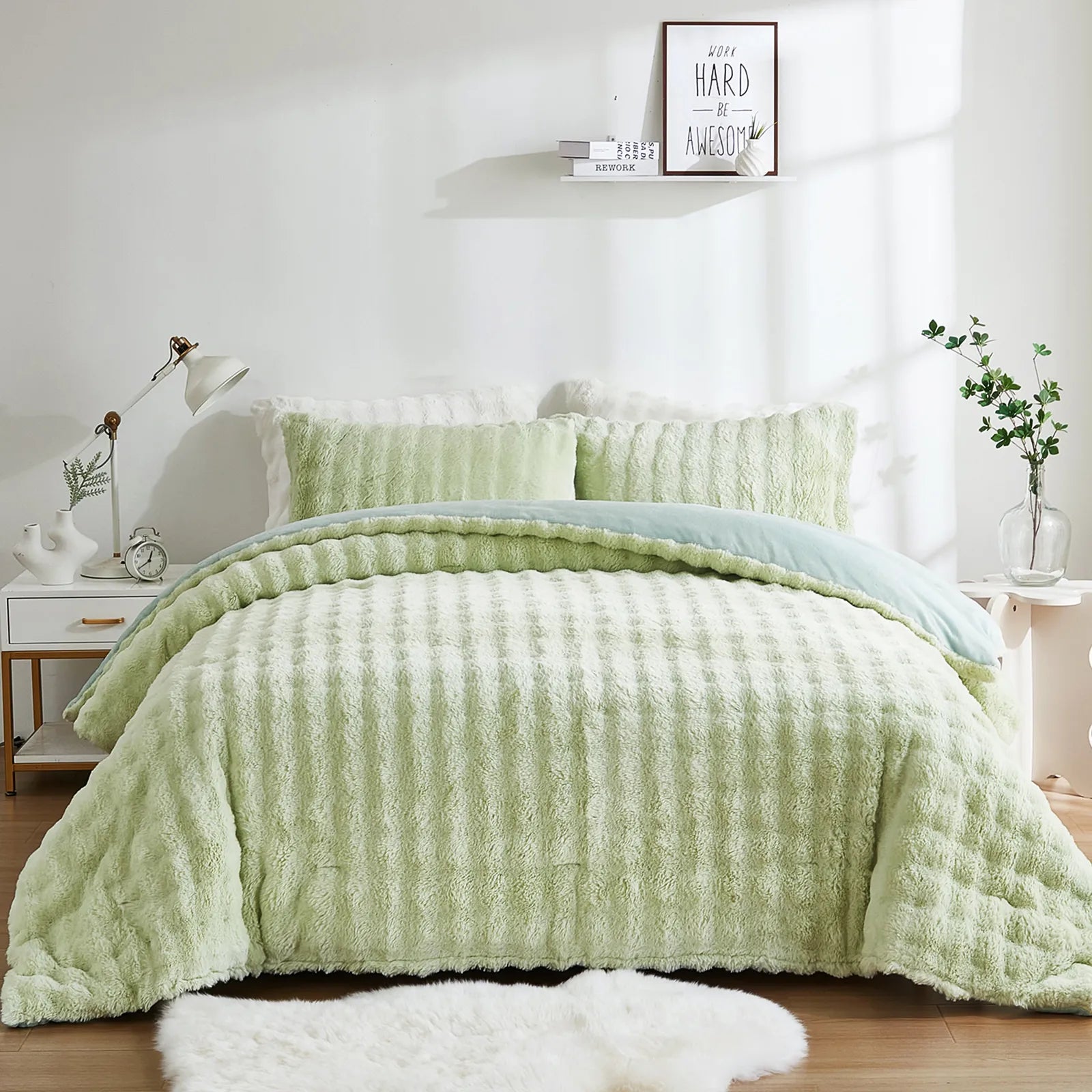 green rabbit velvet comforter set