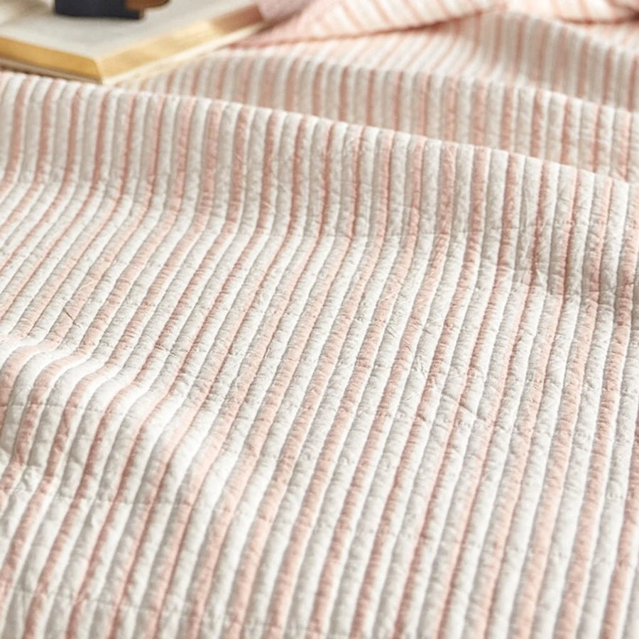 haven stripe yarn dyed quilt set blush stripe texture close up
