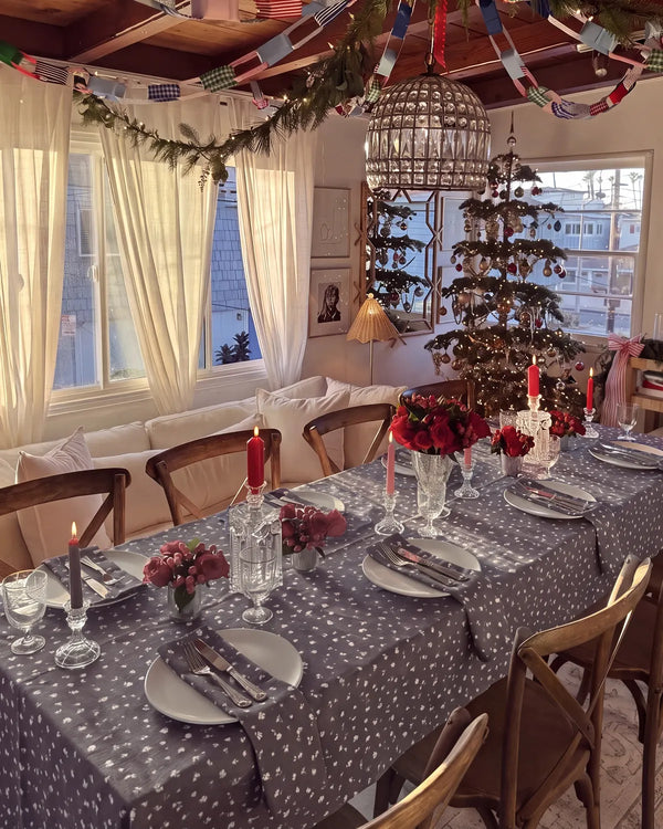 starlit bloom tablecloth holiday table setting