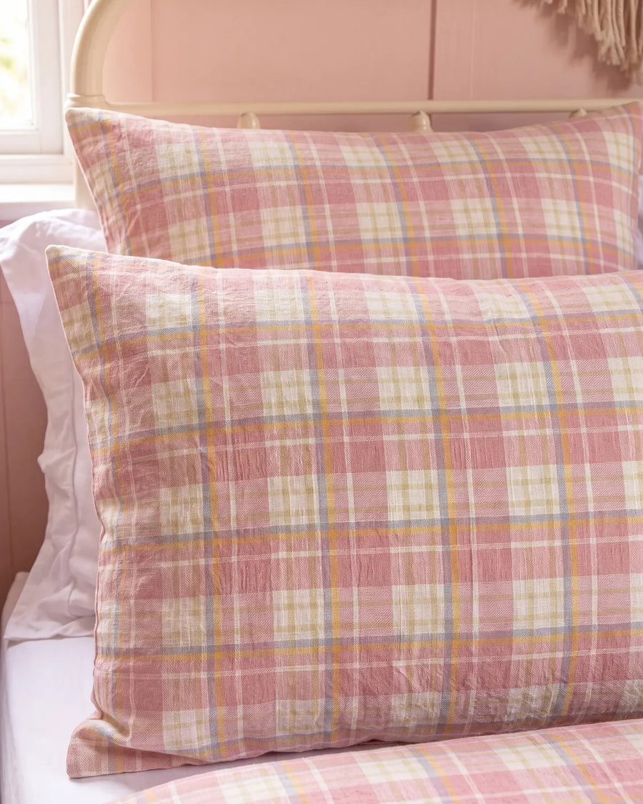 strawberry sundae nostalgic plaid pillowcases vintage plaid fabric detail