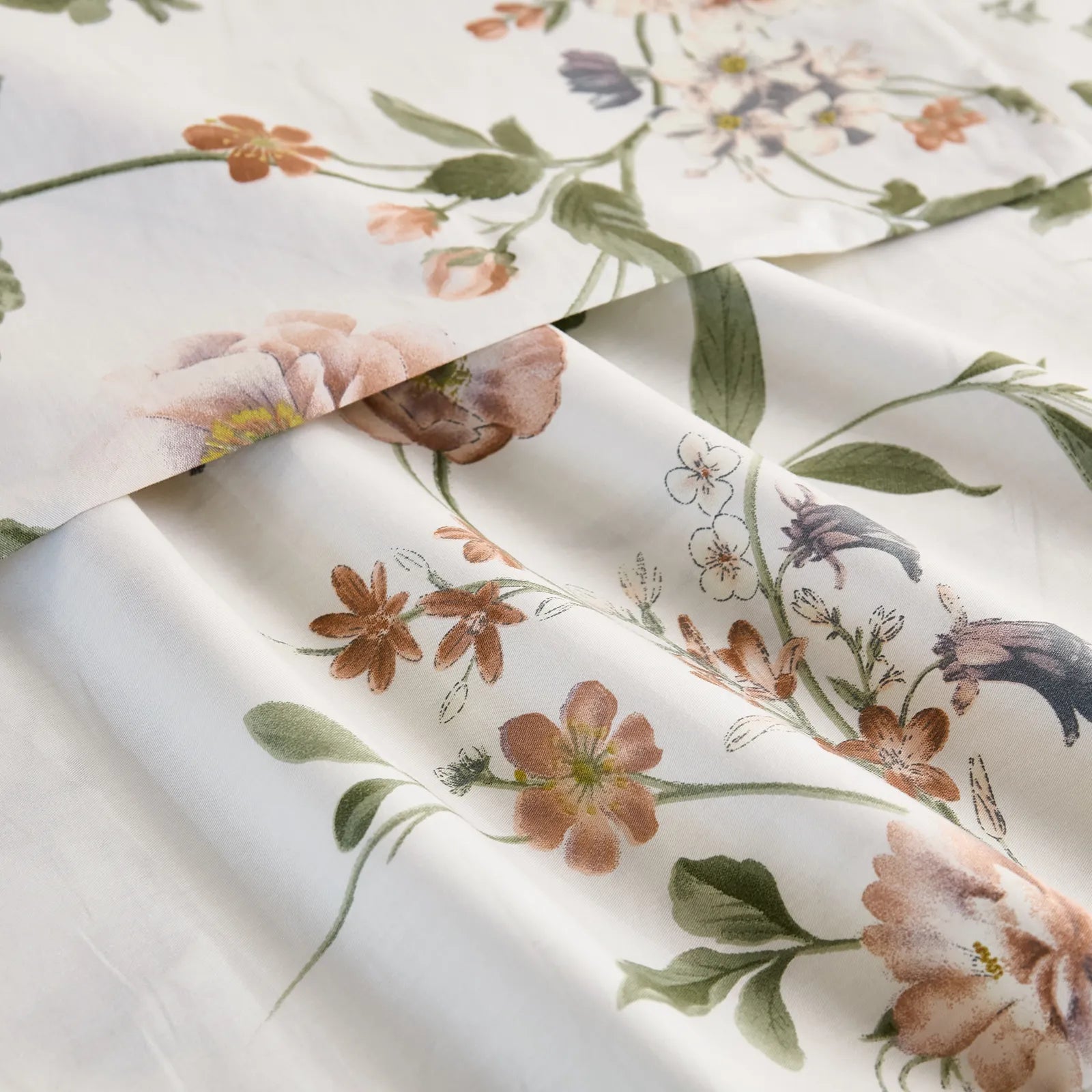 Timeless Garden Cotton Pillowcase fabric texture detail cotton material