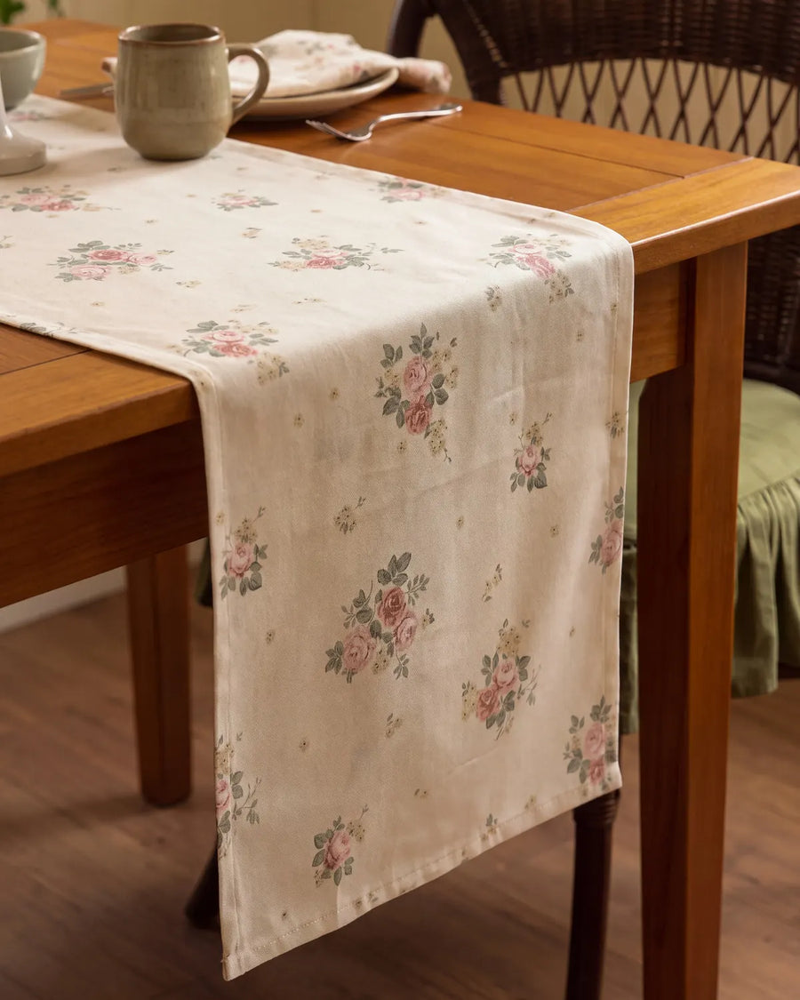 vintage rose table runner draped detail