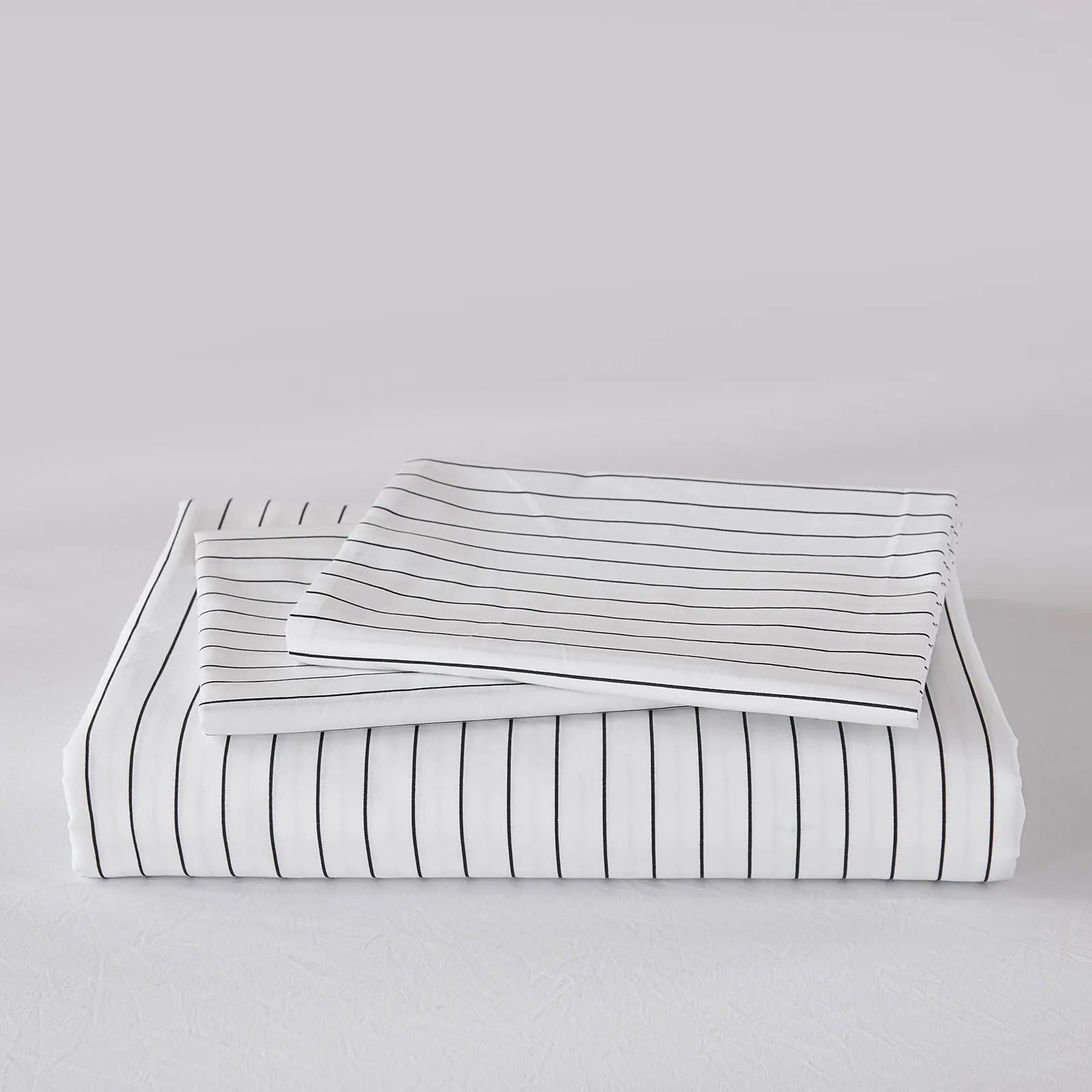 100% cotton white and black pinstripe comforter sets