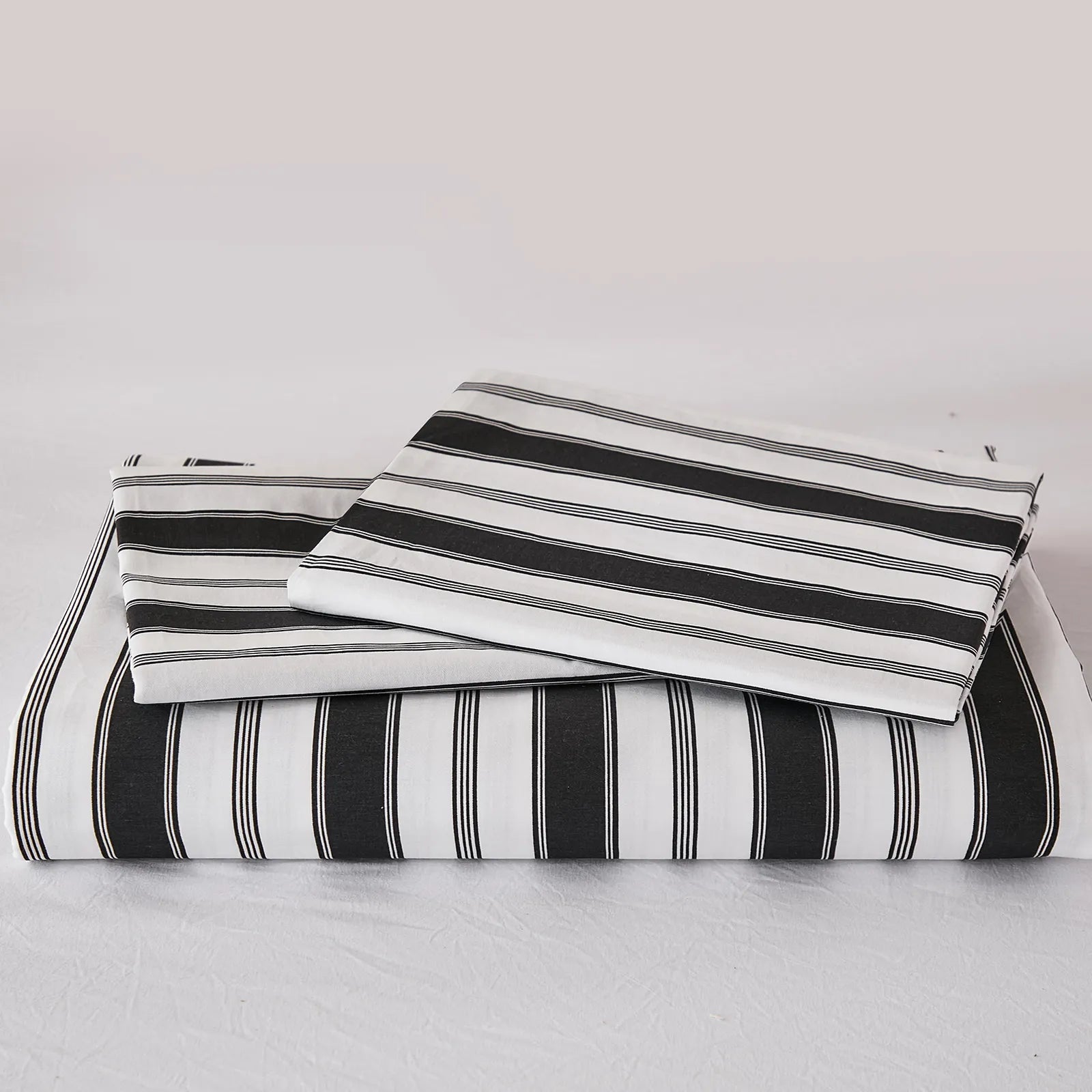 100% cotton white and black stripe comforter sets