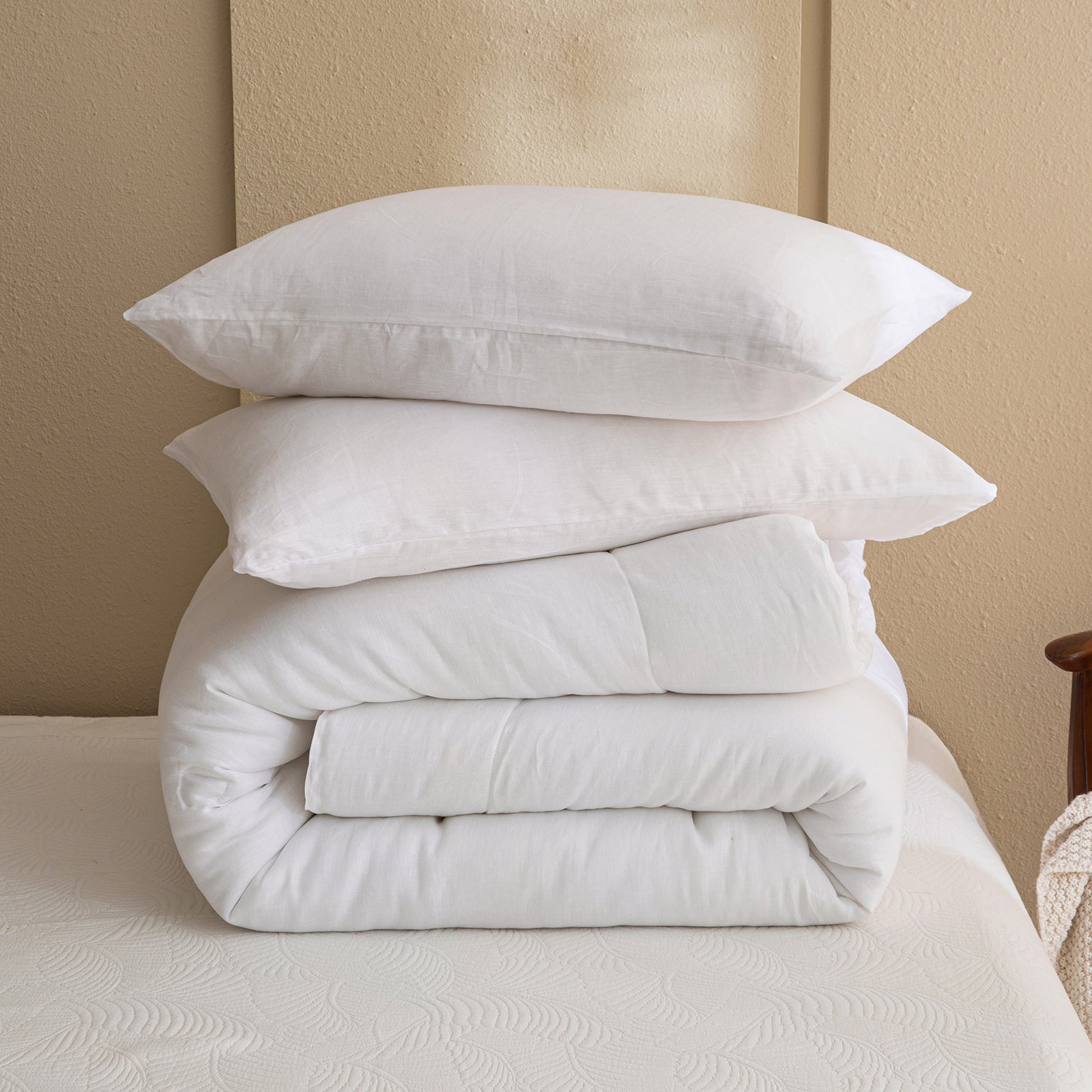 White Linen Comforter