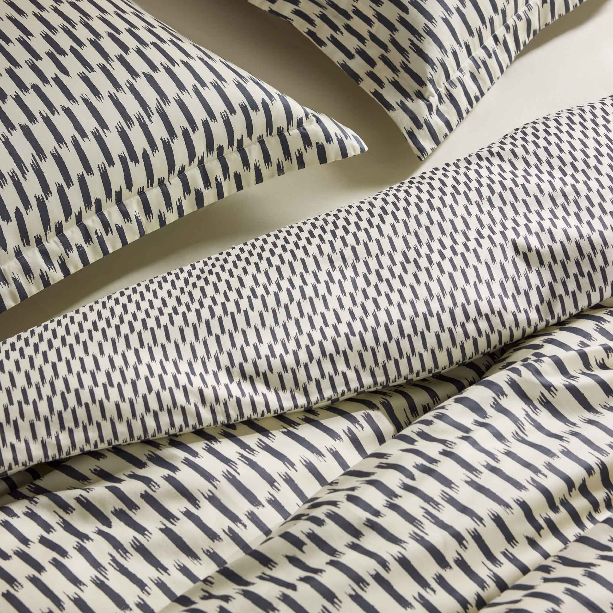 Dabito Luxe Sateen Reversible Duvet Cover