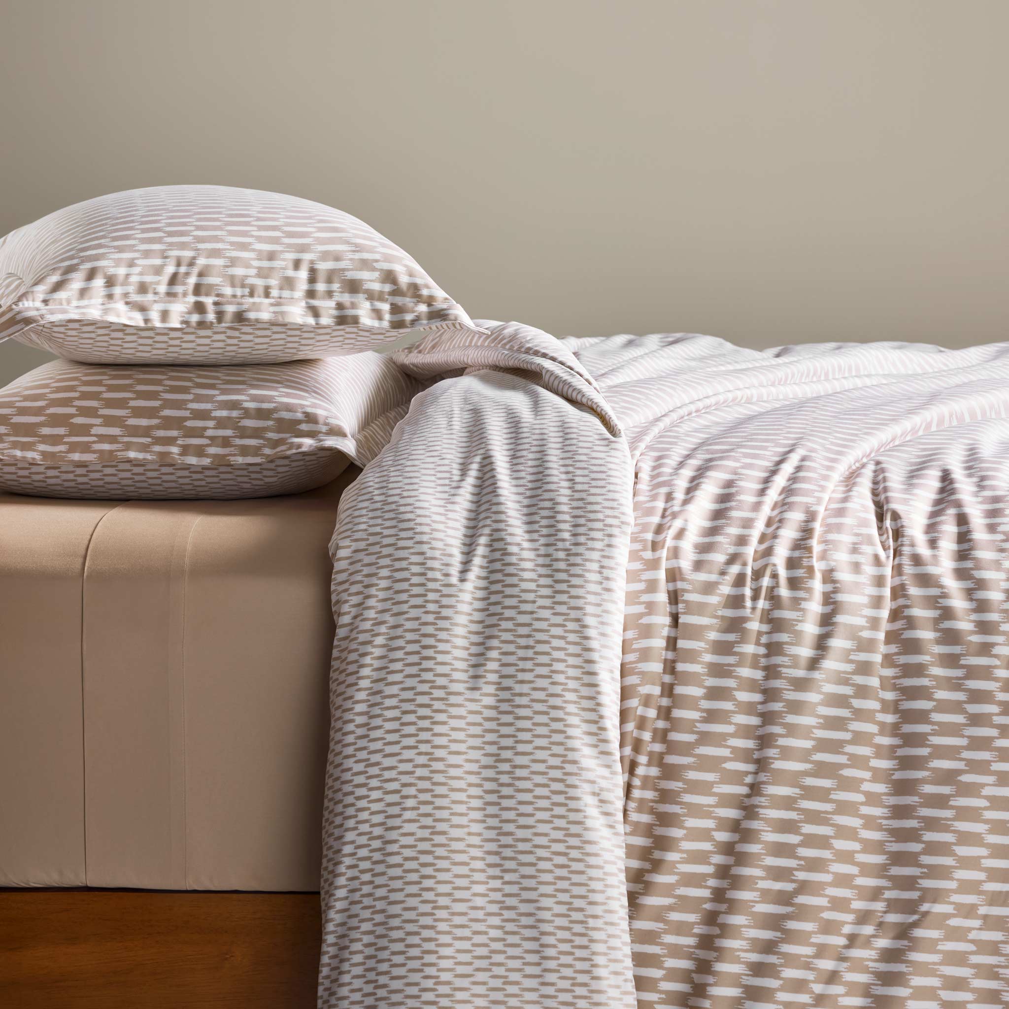 Dabito Luxe Sateen Reversible Duvet Cover