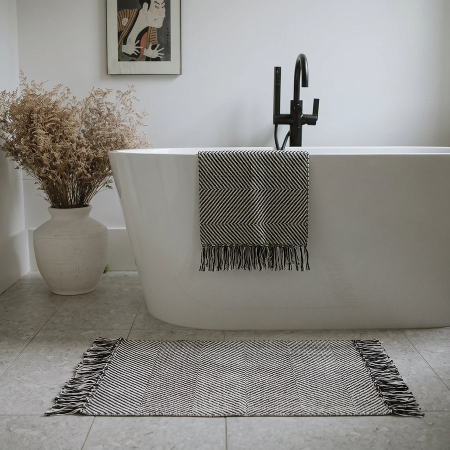 Boho Weave Rug Black White Two Tone Bathroom Mat Herringbone Fringe Modern Minimalist Bathroom