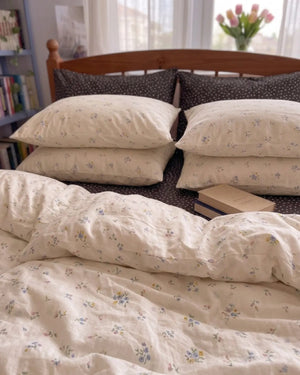 dainty wildflower meadow duvet cover set bedding