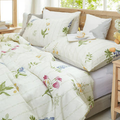 Light Green English Cottage Comforter Set