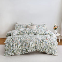 Multicolor floral cotton duvet set front view with four pillows