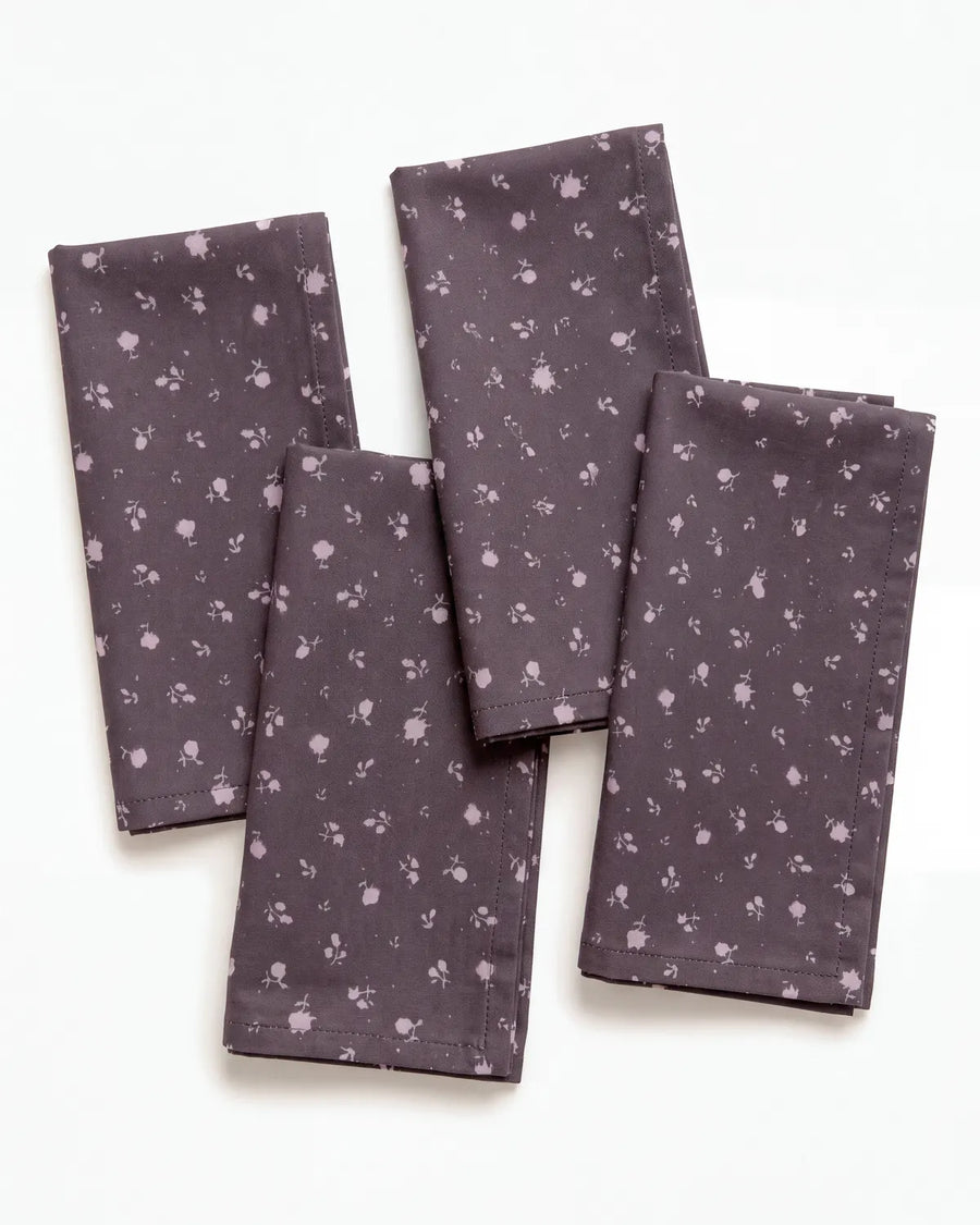 starlit bloom napkin set of 4 flat lay