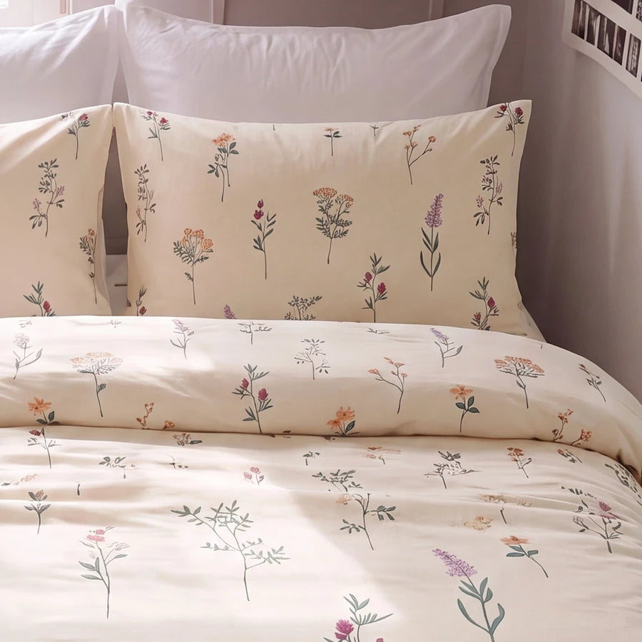 timeless wildflower meadow comforter set floral pattern detail
