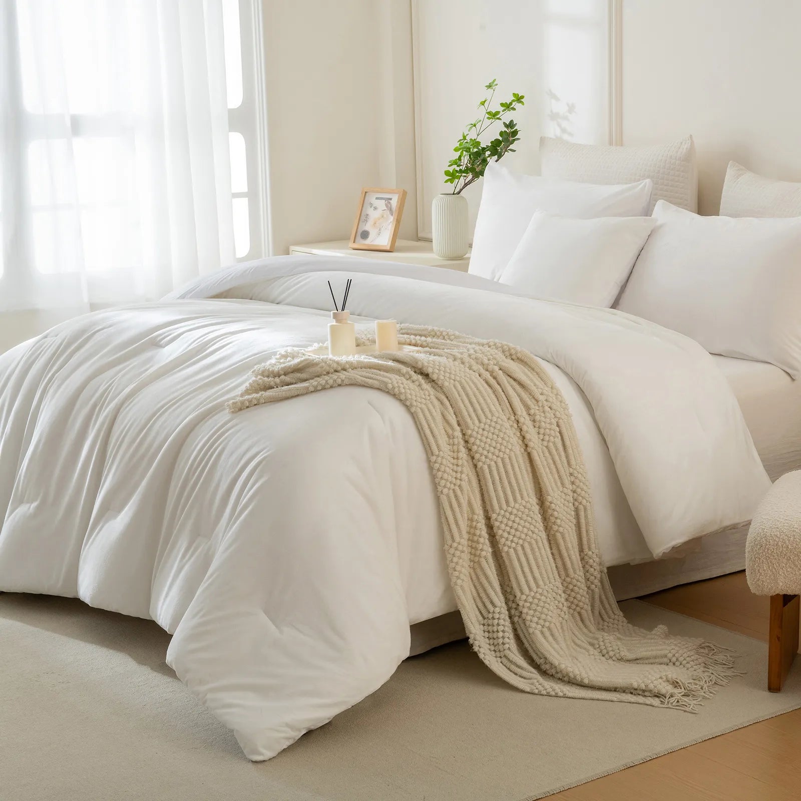white velvet comforter sets
